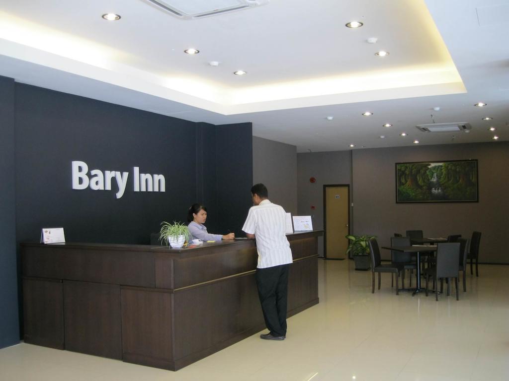 Bary Inn, Klia & Klia2 - 24 Hours Free Airport Pick-Up Sepang Eksteriør bilde